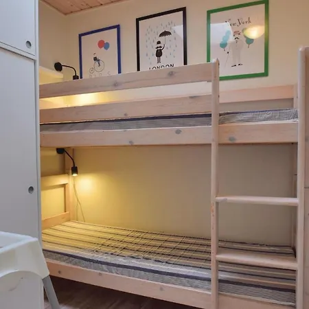 Two-bedroom Holiday In Tranekar *